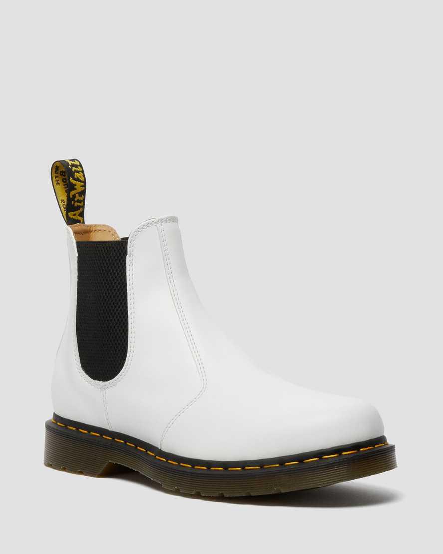 Dr Martens 2976 Yellow Stitch Smooth Leather Chelsea Miesten Originals Boots Valkoinen Suomi | 2047ECGQK