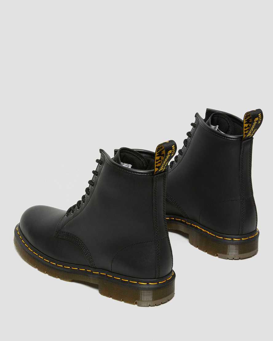 Dr Martens 1460 Slip Resistant Leather Lace Up Miesten Nilkkurit Mustat  Suomi |  1698FXALV