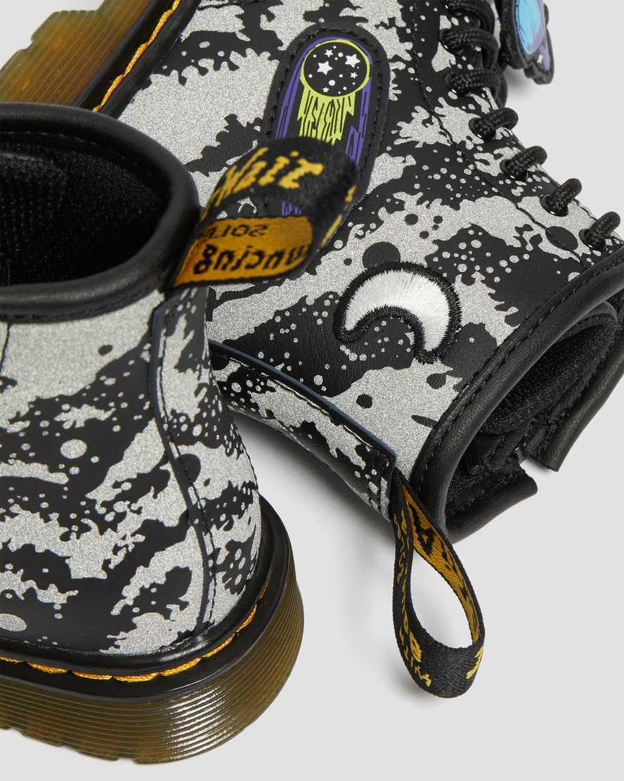 Dr Martens Toddler 1460 Space Reflective Lasten Nauhasaappaat Black/Grey  Suomi |  1650FVTPS